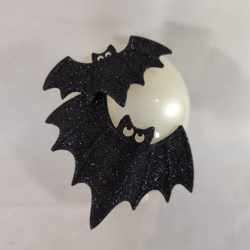 Bath & Body Works Wallflower Bat Moon Glitter Plug In Diffuser Night Light Black